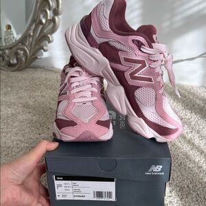 New Balance Women’s Pink and Dusty Rose 9060 Sneakers